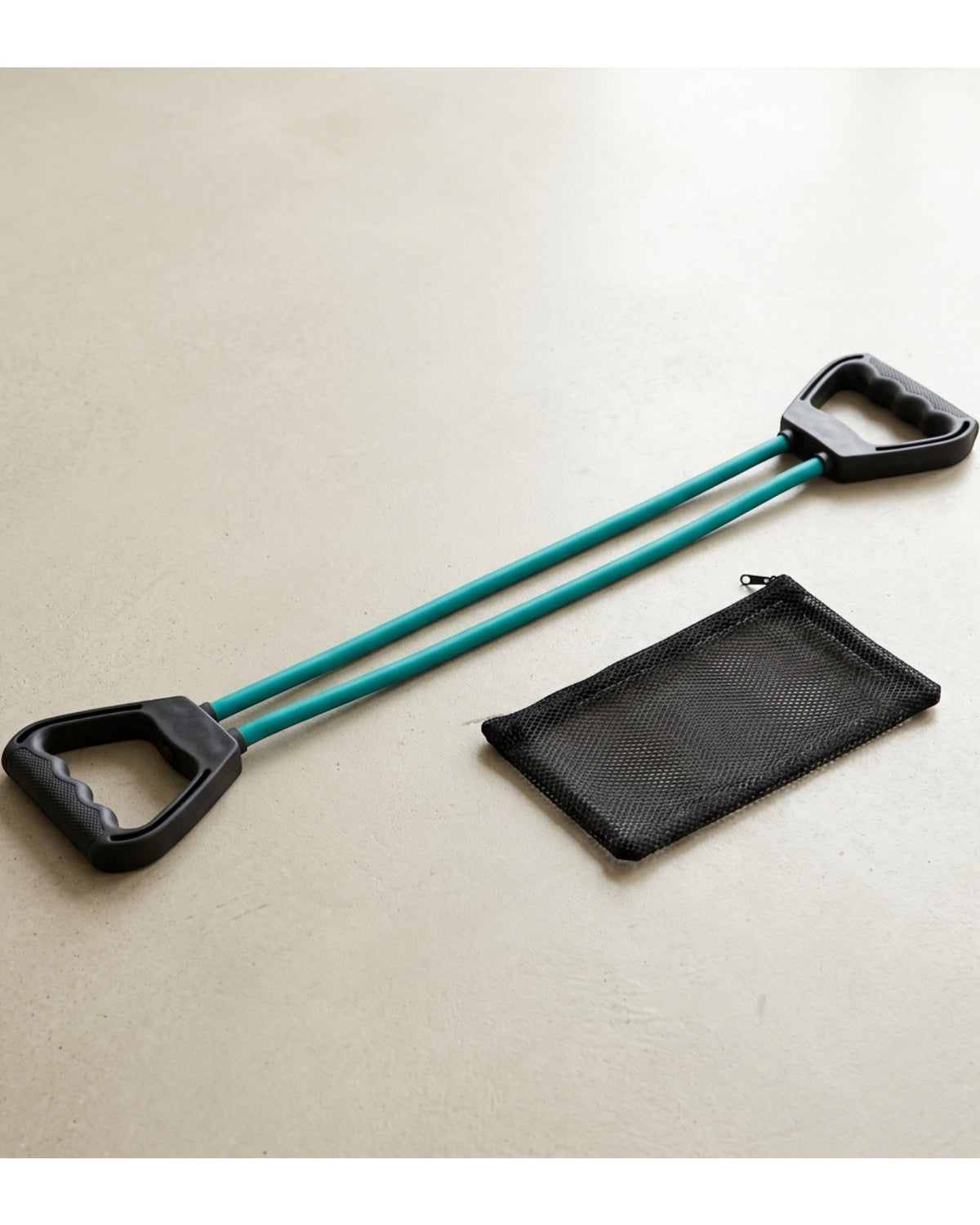 Wpfxd Two Tube Latex Chest Expander Three Grip Black Teal - Lifestyle view